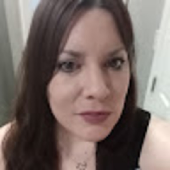 Meet your Posher, Tara - Picture 1 of 1